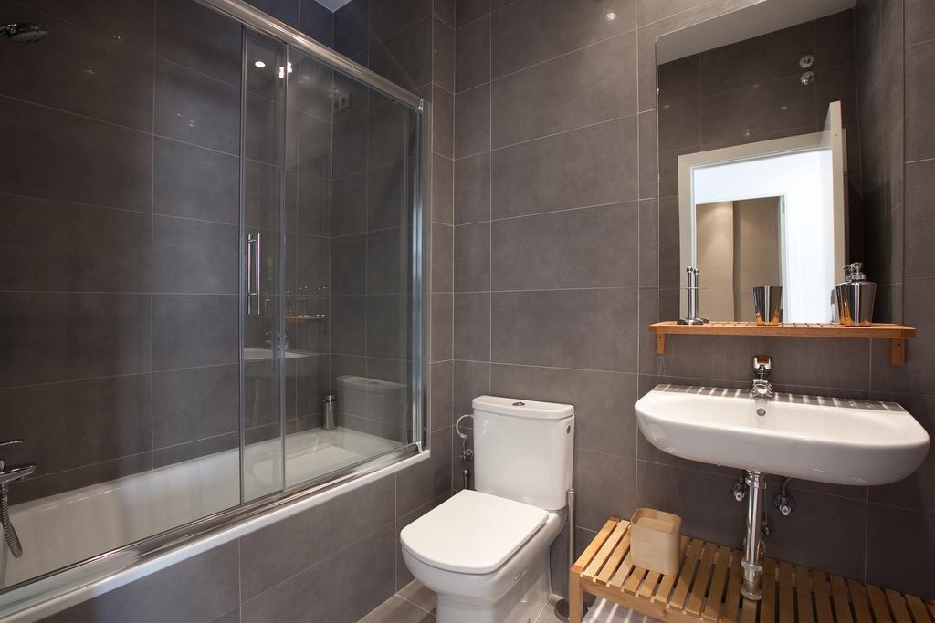Apartament Ab Montjuic Barcelona Pokój zdjęcie
