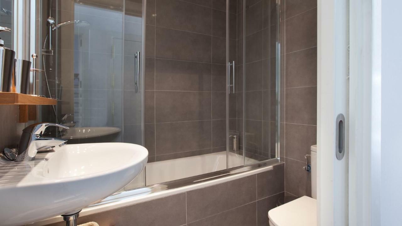Apartament Ab Montjuic Barcelona Zewnętrze zdjęcie